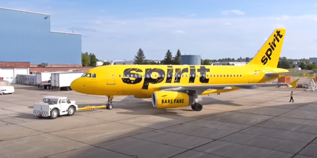Spirit Airlines’ plane colored in yellow